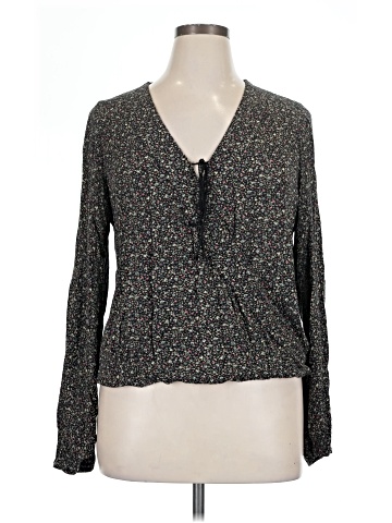 Mossimo Supply Co. Long Sleeve Blouse (view 1)