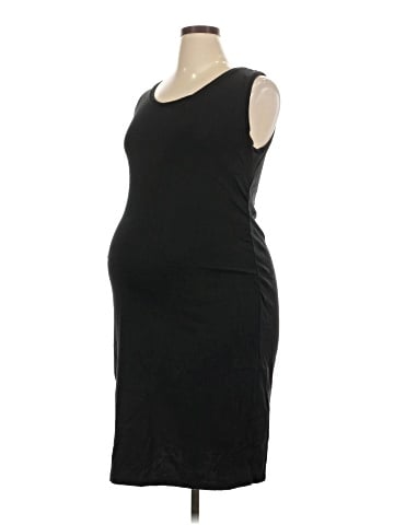Liz Lange Maternity for Target Casual Dress (view 1)