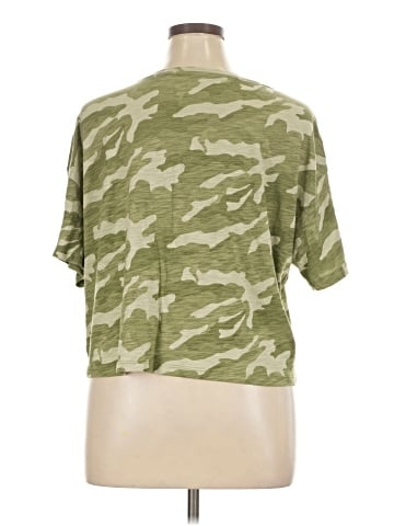 Old Navy Short Sleeve T-Shirt (view 2)