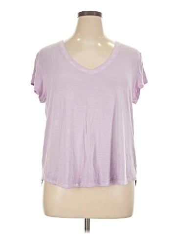 American Eagle Outfitters Short Sleeve T-Shirt (view 1)