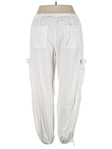 American Eagle Outfitters Cargo Pants (view 2)