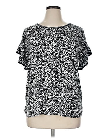 Max Studio Short Sleeve T-Shirt (view 1)