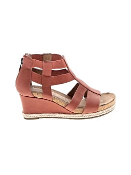 Adrienne Vittadini Wedges