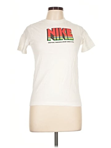 Nike Short Sleeve T-Shirt (view 1)