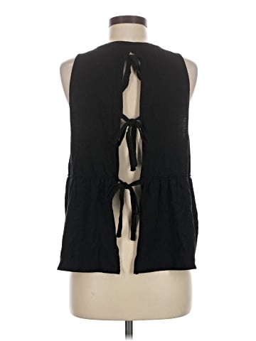 American Eagle Outfitters Sleeveless T-Shirt (view 2)