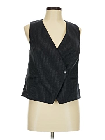 Róhe Vest (view 1)