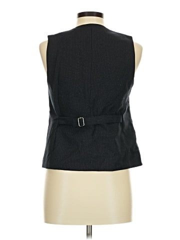 Róhe Vest (view 2)