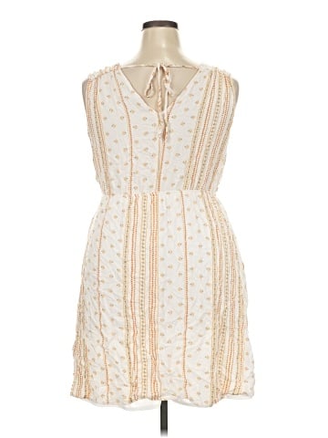 Gilli Cocktail Dress (view 2)