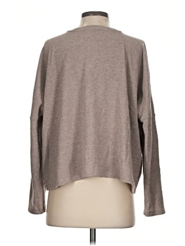 Splendid Pullover Sweater (view 2)