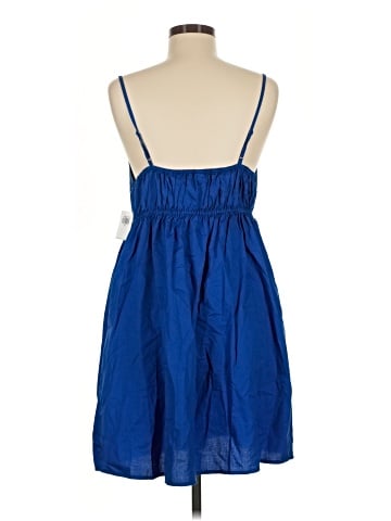Old Navy Casual Dress (view 2)