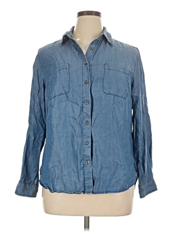 Ava & Viv Long Sleeve Button-Down Shirt (view 1)