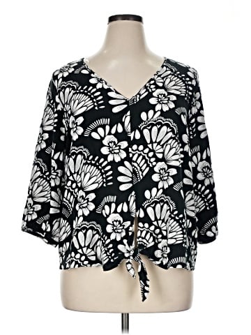 Morgan Taylor 3/4 Sleeve Blouse (view 1)