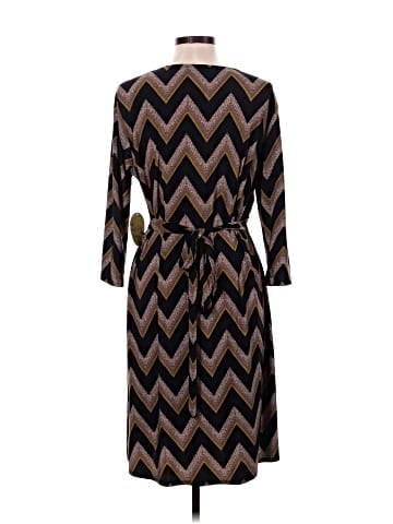 Emma & Michele Casual Dress (view 2)