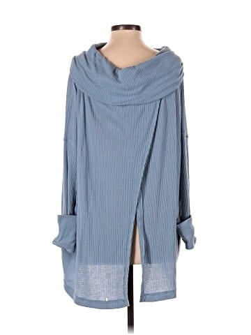 We the Free Poncho (view 2)