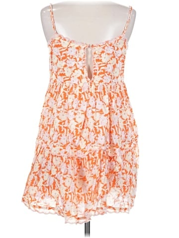 Urban Outfitters Casual Dress (view 2)