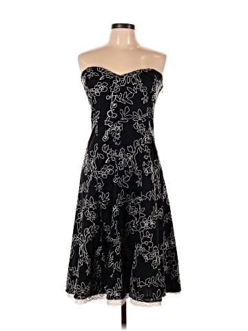 White House Black Market Cocktail Dress (view 1)