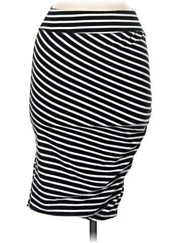 Lululemon Athletica Casual Skirt (view 1)