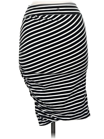 Lululemon Athletica Casual Skirt (view 2)