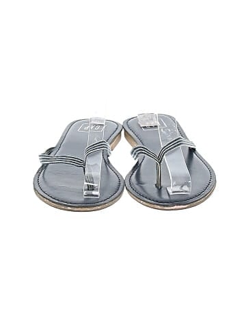Gap Flip Flops (view 2)