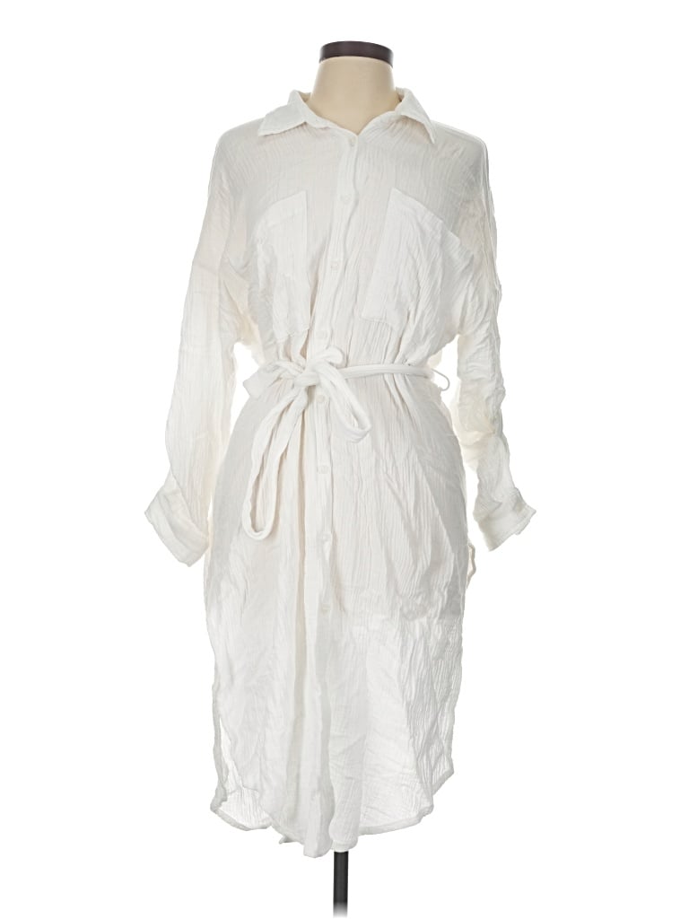 Pre-owned Vici Kimono In Ivory