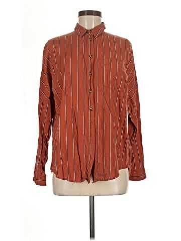 Urban Outfitters Long Sleeve Button-Down Shirt (view 1)