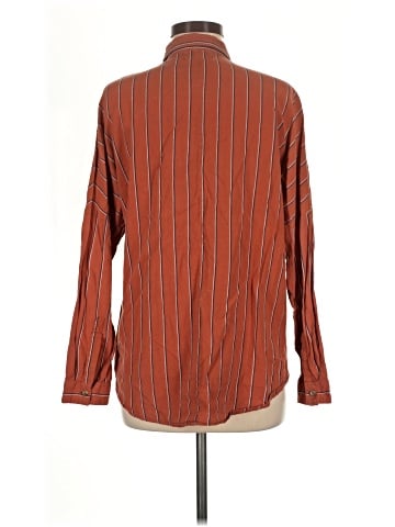 Urban Outfitters Long Sleeve Button-Down Shirt (view 2)