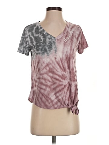 Maurices Short Sleeve T-Shirt (view 1)