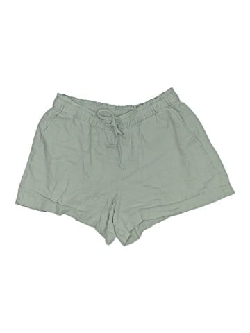Gap Shorts (view 1)