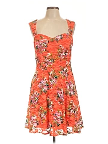 B. Smart Cocktail Dress (view 1)