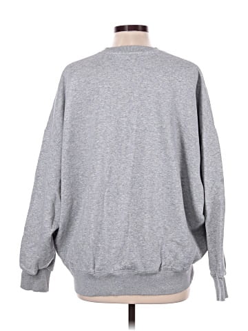 Under Armour Sweatshirt (view 2)