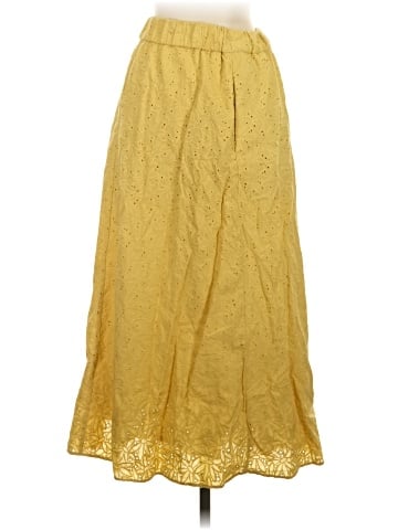 Madewell Eyelet Side-Button Midi Skirt in Dream-On Daisy (view 2)