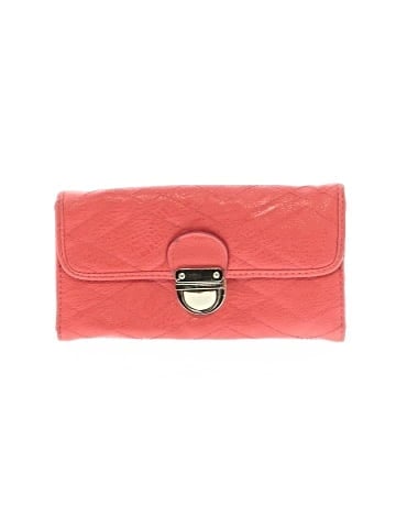 Lulu Wallet (view 1)