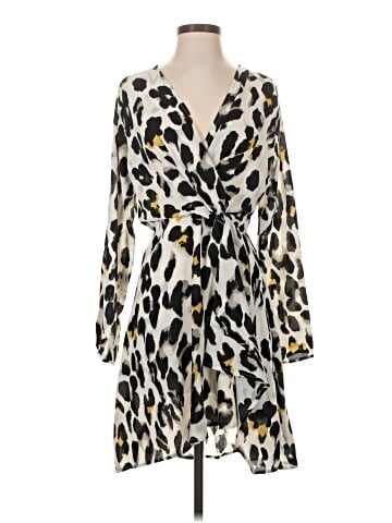 Davi & Dani Casual Dress (view 1)