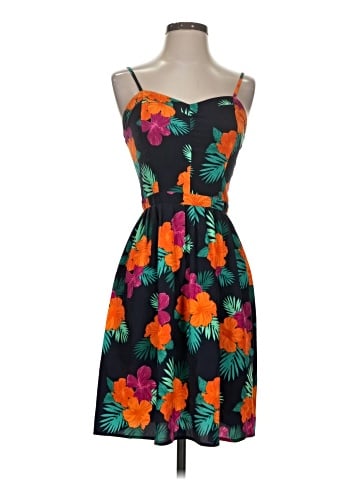 Gap Outlet Cocktail Dress (view 1)