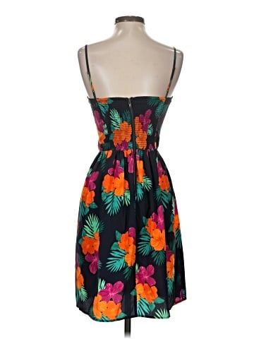 Gap Outlet Cocktail Dress (view 2)