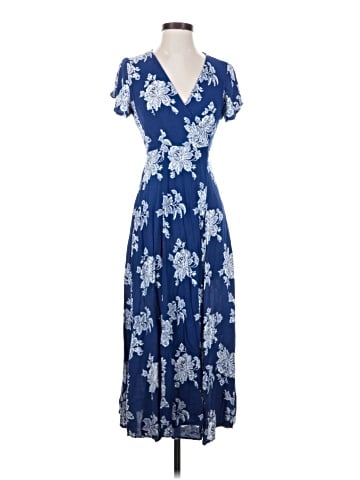 Lulus Casual Dress (view 1)