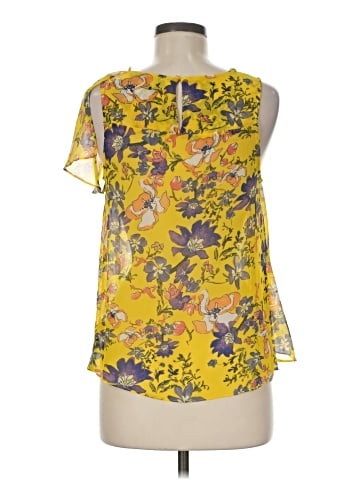 HD in Paris Sleeveless Blouse (view 2)