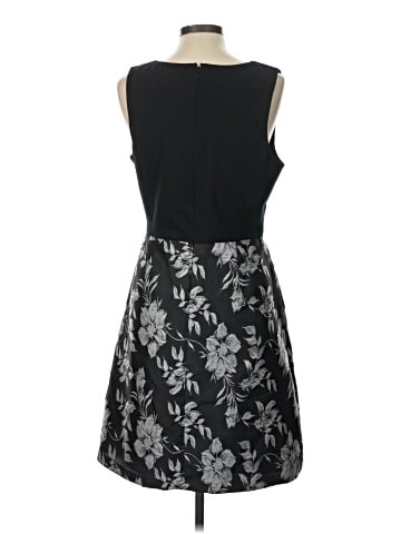 Hutch Cocktail Dress (view 2)