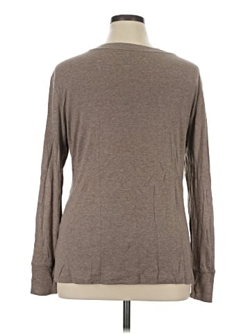 Gap Outlet Long Sleeve T-Shirt (view 2)