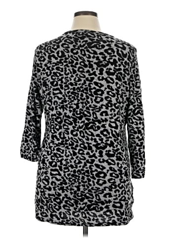 Cathy Daniels Pullover Sweater (view 2)