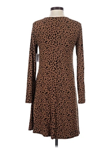 Old Navy Casual Dress (view 2)