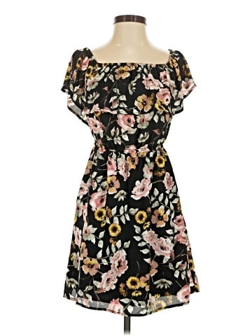 Cupcakes & Cashmere Casual Dress (view 1)