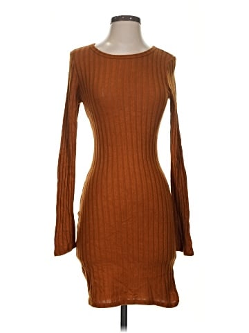 Heart & Hips Casual Dress (view 1)