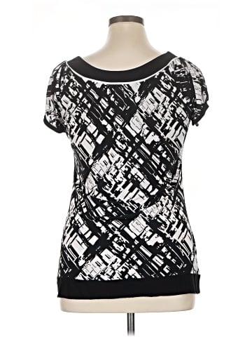 Maurices Short Sleeve T-Shirt (view 2)