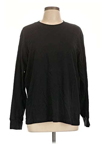 Uniqlo Long Sleeve T-Shirt (view 1)