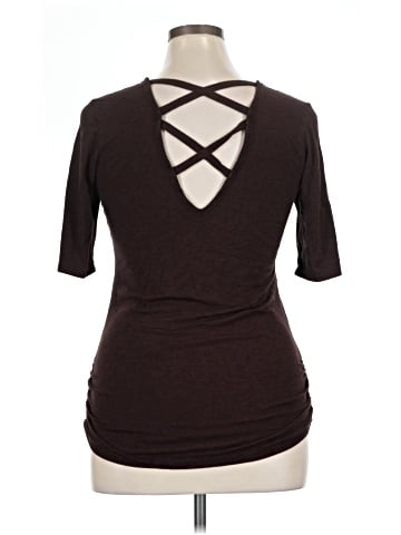 Blue Canoe 3/4 Sleeve Top (view 2)