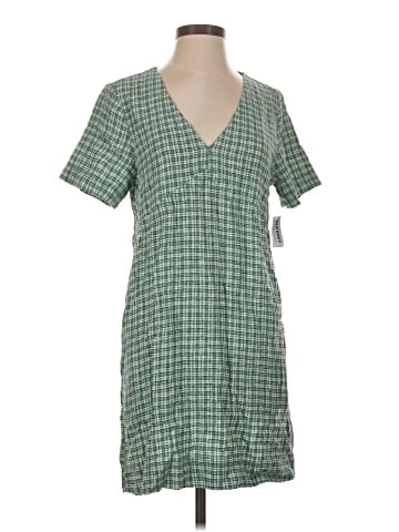 Old Navy Casual Dress (view 1)