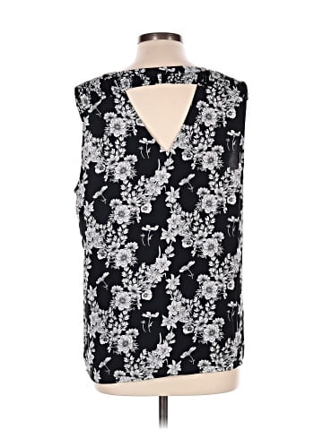 41Hawthorn Sleeveless Blouse (view 2)