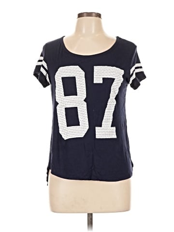 Free Kisses Short Sleeve T-Shirt (view 1)