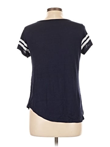 Free Kisses Short Sleeve T-Shirt (view 2)